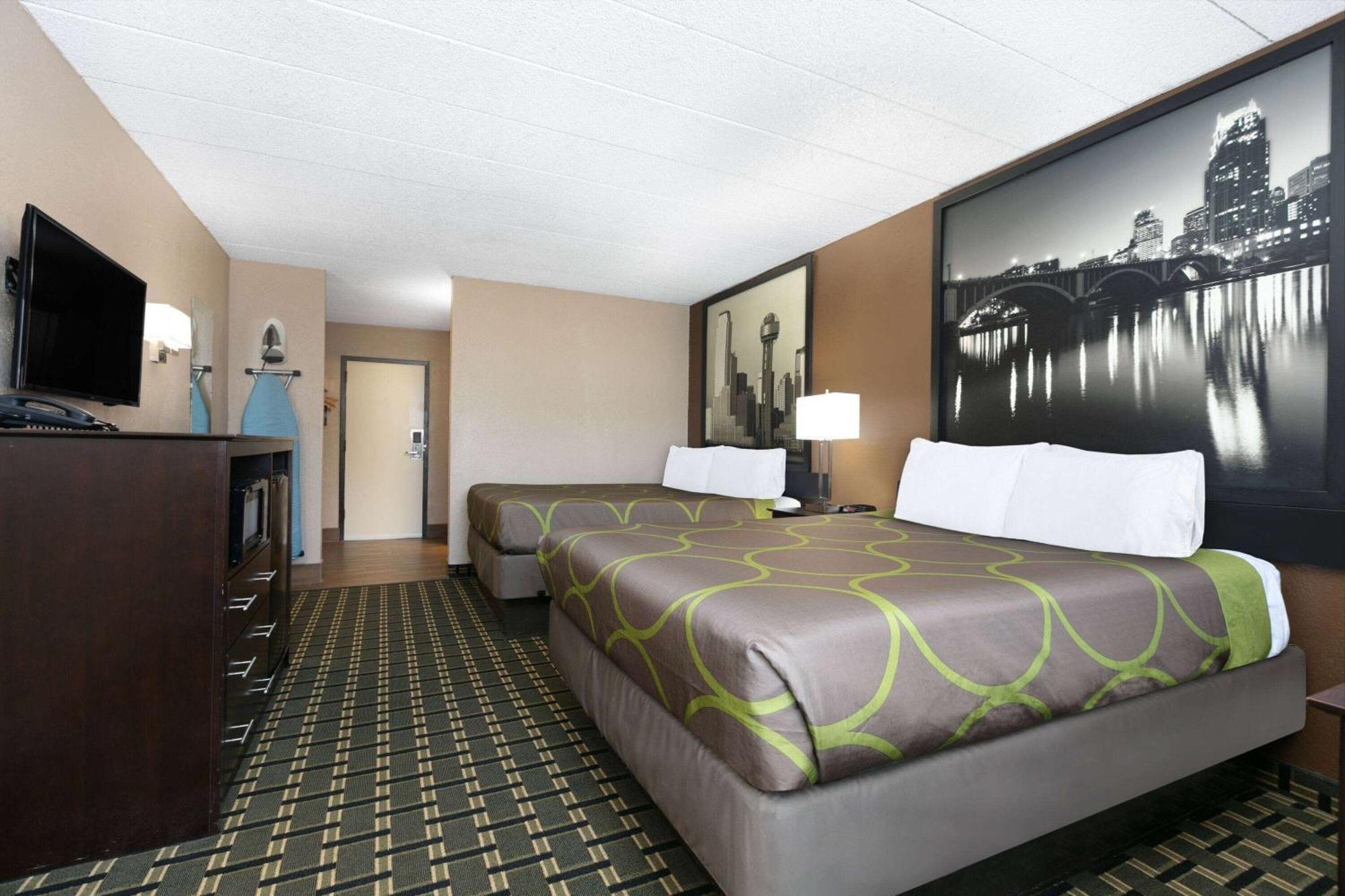 Super 8 By Wyndham Grand Prairie North Motell Exteriör bild